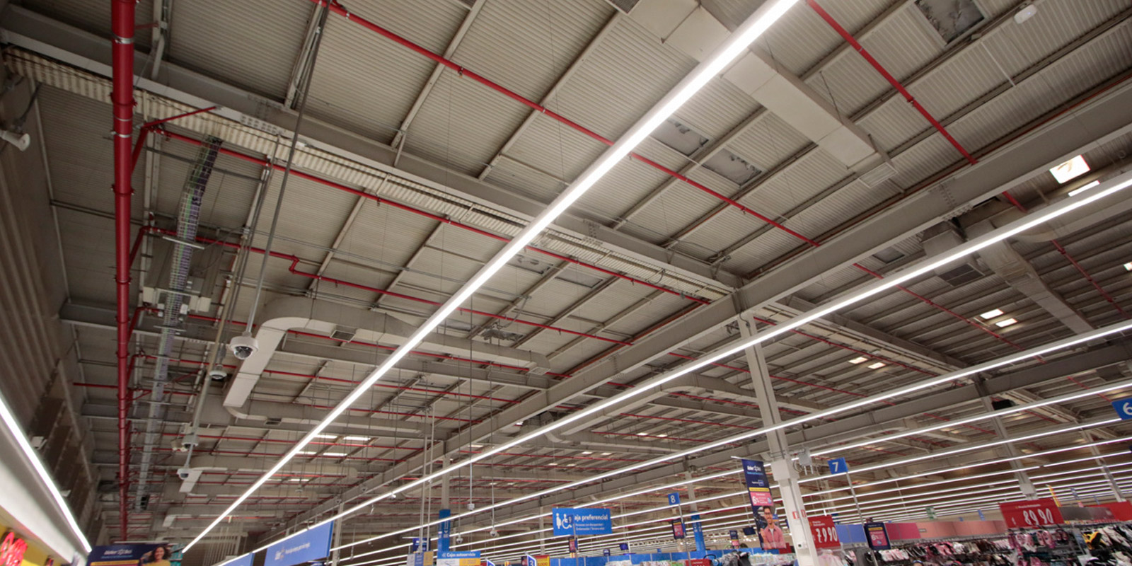 Instalación de sistema PCI en supermercado Lider